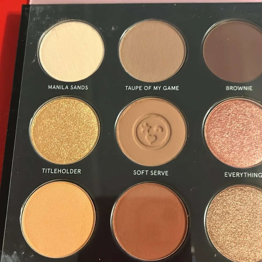 ONE/SIZE Visionary Palette with Red Accents
